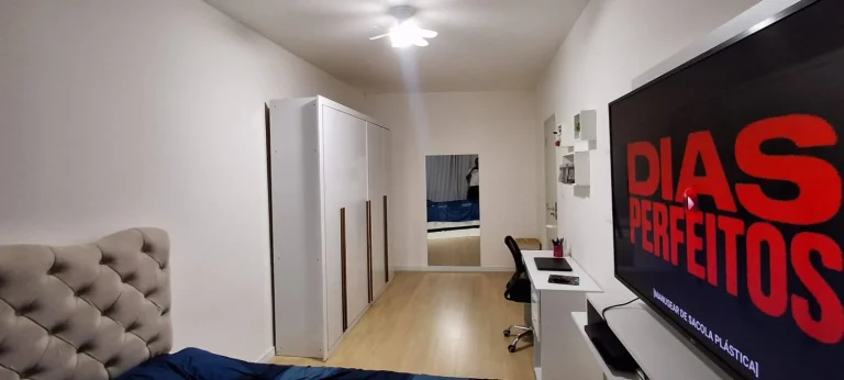 Imagem Sobrado Vila Monumento - 250M², 3 Dorms, 2 Vagas, Quintal.