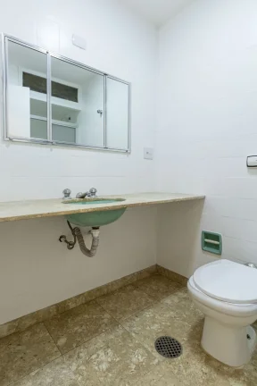 Imagem Apartamento 106M², 3Q, 1 Suíte, 2 Banheiros, 1 Vaga, Piscina, Churrasqueira, Salão de Festas e Jogos, Playground, Brinquedoteca, Jardim, Banheira.
