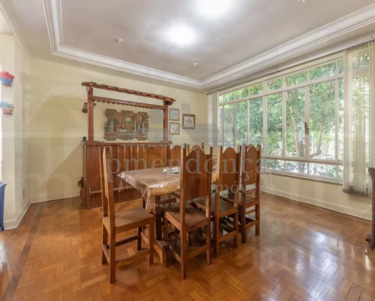 Imagem Apartamento em Higienópolis com 3 quartos sendo 1 suite e 1 vaga, 217 m2