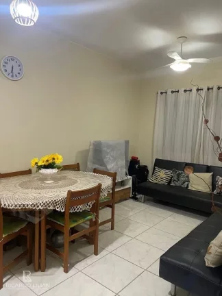 Imagem Seu Refúgio à Beira-Mar: Apartamento de 2 Dormitórios no Balneário Florida