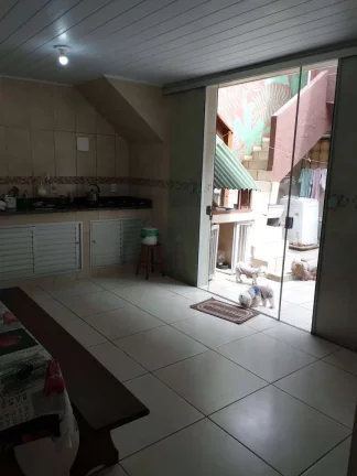 Imagem Casa à Venda, 230m2, 6 dormitórios ,4 Vagas, Saco dos Limões - Florianópolis/SC
