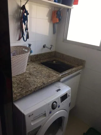 Imagem Apartamento para Venda em Rio de Janeiro, Campo Grande, 2 dormitórios, 1 banheiro, 1 vaga