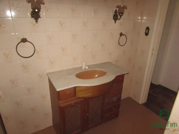 Imagem Vendo Apto de frente 3 dormitórios no Bairro Centro Histórico Porto Alegre/RS. - AP1908