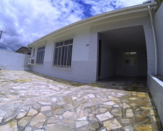 Imagem Casa / Sobrado para Venda em São José / SC no bairro Areias
