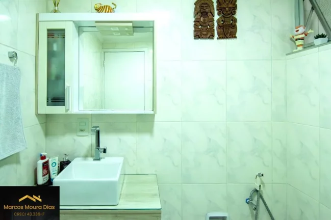 Imagem Apartamento Reformado para venda em Santa Cecília com 1 Dormitório ( quarto), 48m² e 1 Vaga de Garagem