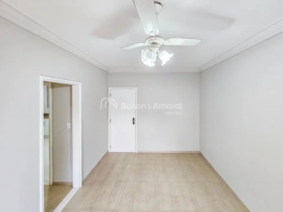Imagem Apartamento à venda no Centro de Campinas, no Edifício Antônio Lourenço, ideal para quem busca c...