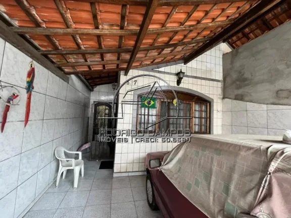 Imagem Maravilhosa Casa Geminada 2 Quartos no Ocian, Praia Grande