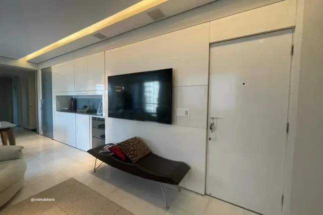 Imagem Lindo e impecável apartamento em ponto estratégico no Lourdes, a uns 300m do Diamond Mall, Pça. d...