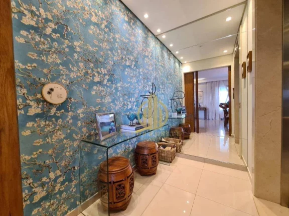 Imagem Apartamento de alto padrão com 4 suítes, 4 garagens e mobiliado.