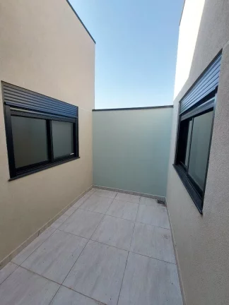 Imagem CASA TÉRREA - 3 DORM COM 1 SUÍTE - RESIDENCIAL JARDIM DOS LÍRIOS - PAULÍNIA