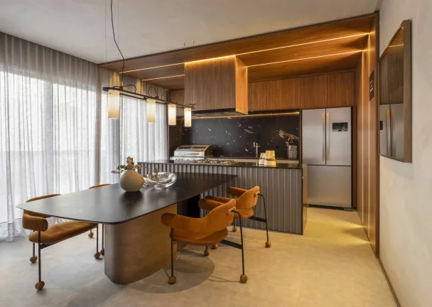 Imagem Cobertura com 4 dormitórios à venda sendo 4 suítes, 379.35 m² por - R$ 10.250.000,00 - Centro - Bal. Camboriú/SC