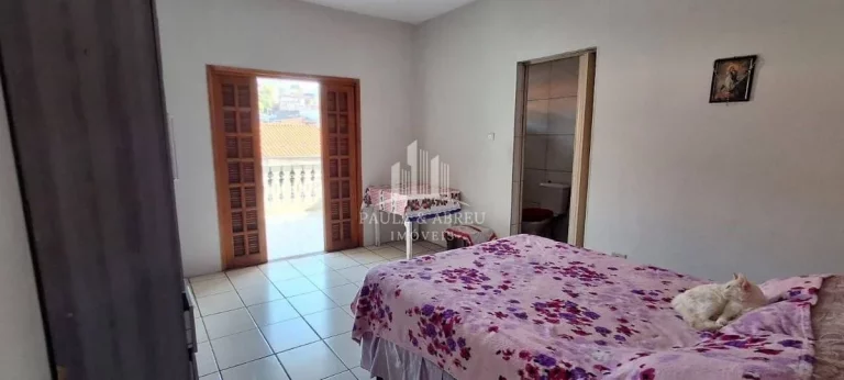 Imagem Sobrado com Salão comercial 5 X 25 mts, 2 Quartos sendo 1 Suíte, 1 Casa em Cima falta acabamento no Jardim Zaíra 4, Mauá-SP