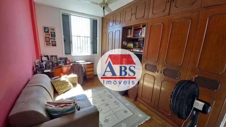 Imagem Apartamento com 3 dormitórios à venda, 167 m² por R$ 720.000 - Pompéia - Santos/SP a uma quadra da praia