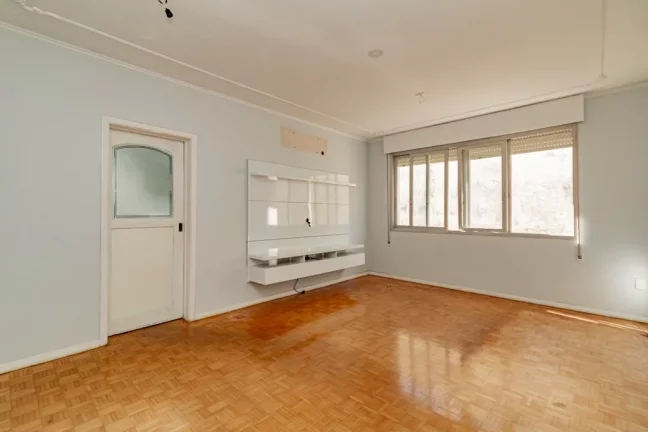 Imagem MFR 168 Apto 204 - Apartamento à venda no bairro Medianeira - Porto Alegre/RS