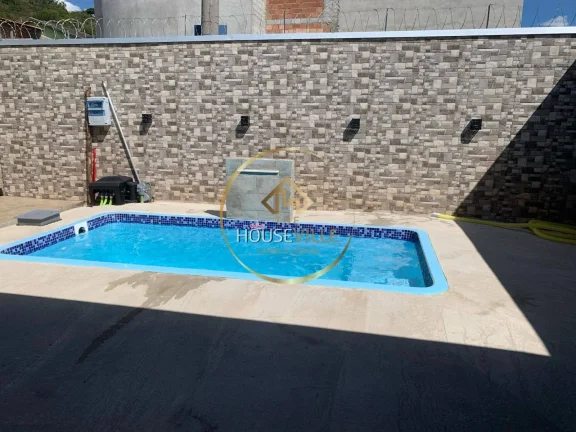 Imagem Casa 3 Dorms ( 1 Suítes ), piscina, 2 vagas, Santa Júlia, Sjc.