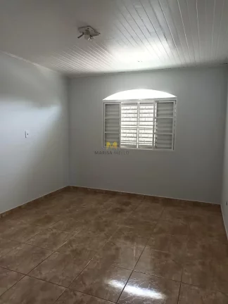 Imagem Casa de 2 quartos à venda no bairro Vila Ipanema em Piraquara!!!