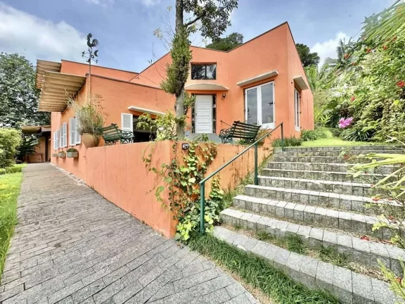 Imagem Rua das Granjas (Miolo) - 4 dorm / 2 sts, linda vista!