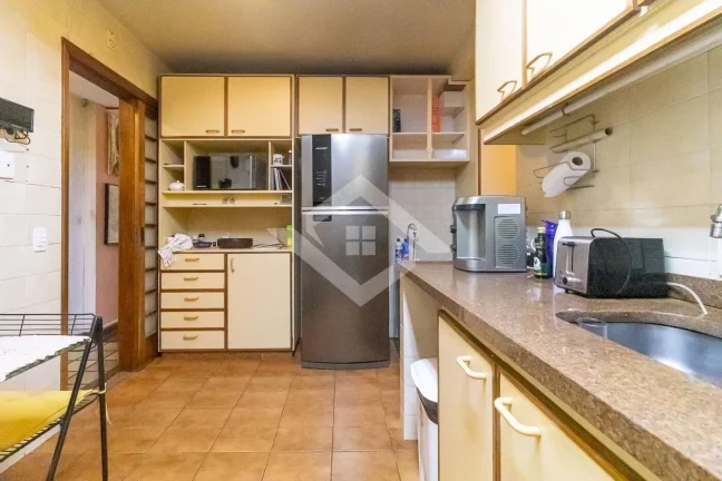 Imagem VENDO - 3 QUARTOS - BOTAFOGO