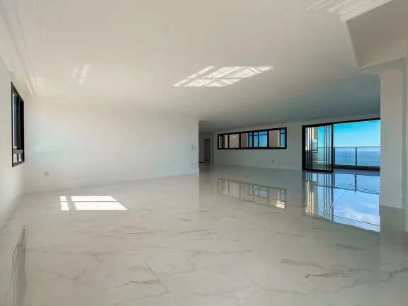 Imagem Cobertura com 5 dormitórios à venda sendo 4 suítes, 460.56 m² por - R$ 12.500.000,00 - Castelo Branco - Itapema/SC