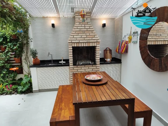 Imagem Casa a venda em Juquehy, com 4 dormitórios, 1 suíte, 02 vagas auto, churrasqueira, terraço, quarto térreo, 750m da praia | Juquehy Imobiliária