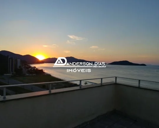Apartamento Duplex com 3 dormitórios à venda, 195 m² por R$ 690.000 - Massaguaçu - Caraguatatuba/SP