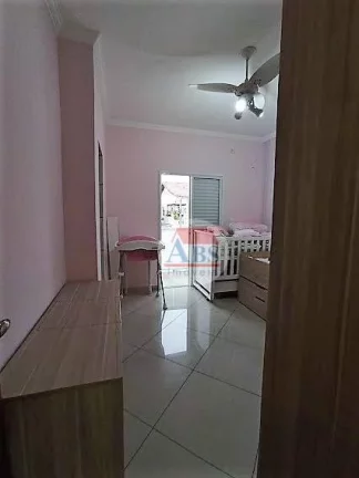 Imagem Casa com 3 dormitórios à venda, 129 m² por R$ 420.000,00 - Vila Ponte Nova - Cubatão/SP