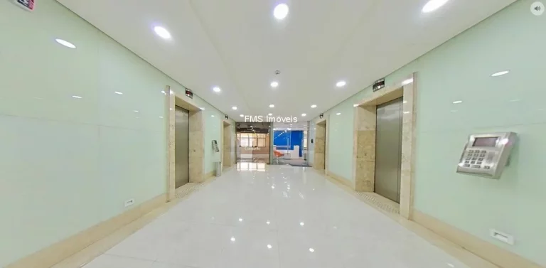 Imagem Conjunto Comercial no Brooklin Paulista, com 20 vagas de garagem e 559m² de área.