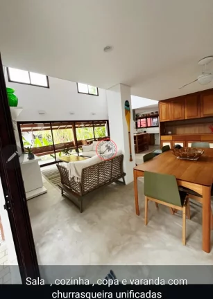 Imagem CASA EM CAMBURIZINHO COM 3 SUITES +2 QUARTO SALA DE ESTAR ,SALA DE JANTAR VARANDA C/ AREA GOURMET, 3 VAGAS, 350 METROS DA PRAIA