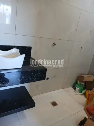 Imagem Casa geminada à venda no Jardim Cidade Alta em Cambé com 3 dormitórios sendo 1 suíte, 70m² de área útil, terreno de 125m² e 1 vaga de garagem