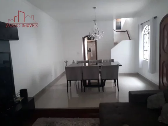 Imagem Lindo Sobrado no Condomínio Privê - 160m² - 4 dorms