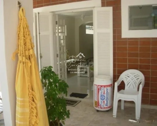 Imagem Imperdível: Casa à venda na Enseada, Guarujá-SP, com 4 quartos, 1 suíte, 2 banheiros, 3 vagas de garagem e 250m²!