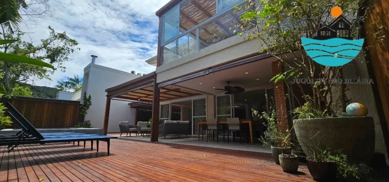 Imagem Raizes de Juquehy Venda, Totalmente reformada, 5 suítes, piscina, área gourmet, Tênis, sauna, 300m² área construída | Juquehy Imobiliária