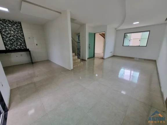Imagem Casa Duplex com 3 Suítes à Venda na Praia do Morro Guarapari-ES