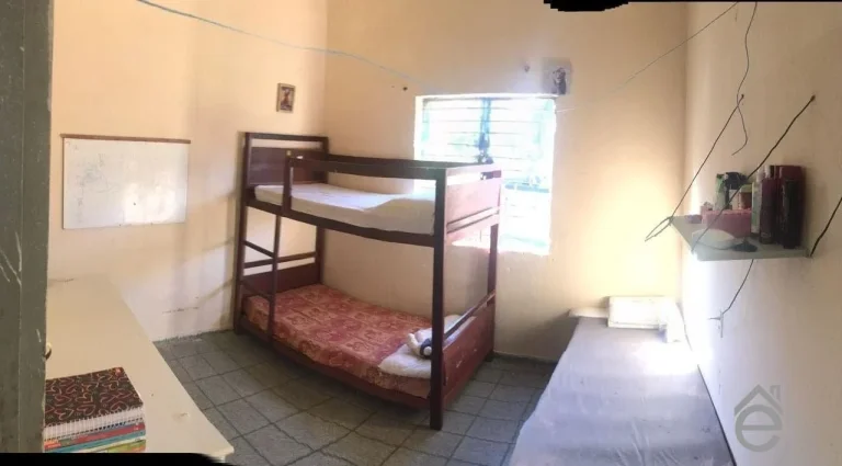 Imagem Casa à venda, Cruz da Almas, 8/4, 4 wc, 281m2, garagem, próximo a UNIT