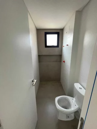 Imagem Apartamento com 3 suítes sendo 1 demi e 3 vagas de garagem no Centro de Balneário Camboriú/SC