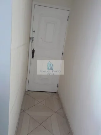 Imagem Apartamento à venda no Rio de Janeiro-RJ, bairro Camorim: 2 quartos, sala, banheiro, vaga de garagem. Aproveite!