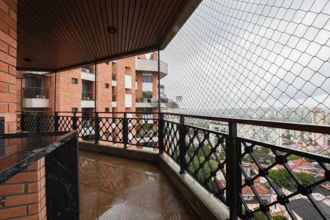 Imagem Apartamento à venda no Alto de Pinheiros com 04 suítes e 05 vagas, 310m²
