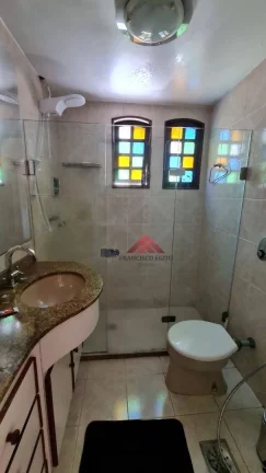 Imagem Excelente imovél com salão 04 quartos em icarai com 2121m2,um por andar ,perto de todos os colégios e comércio de icarai,otima localização.