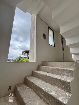 Imagem Estuda Permuta - Sobrado Triplex em Condomínio Fechado - 3 quartos, suíte, terraço gourmet e 3 vagas à venda no Jardim Social