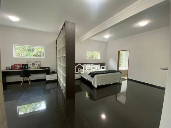 Imagem Sobrado à venda, 580 m² por R$ 2.500.000,00 - Roseira - Mairiporã/SP