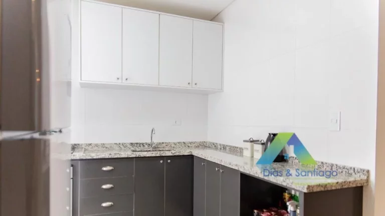 Imagem SANTO ANDRÉ Apartamento 72 metros, 2 dormitórios sendo 1 suíte, 1 vaga com ótima localização e valor.
