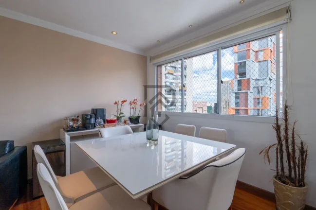 Imagem Apartamento itaim bibi andar alto vista livre