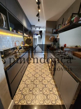 Imagem Apartamento reformado na Vila Romana pronto para entrar e morar!