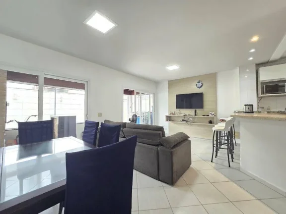 Imagem Casa a venda no Charmoso condomínio Villaggio Terrazza em Peruíbe