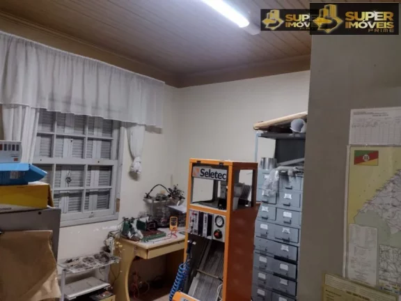 Imagem Casa Padrão para Venda em Centro Pelotas-RS - 2404