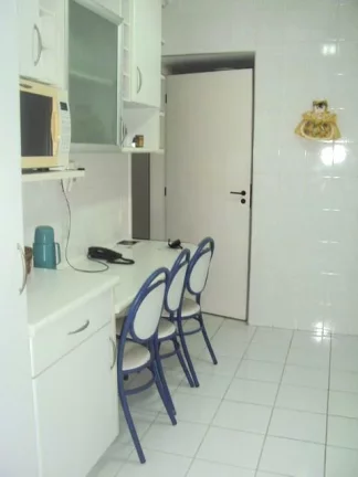 Imagem Local Nobre, Morro do Maluf, Prédio Novo, Lazer, 2 Garagens, Excelente Apartamento,50 Metros da Praia da Enseada ou Pitangueiras.