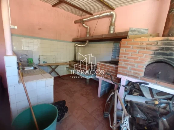 Imagem CHÁCARA NA CIDADE DE ATIBAIA COM ÁREA DE 1.380 M²