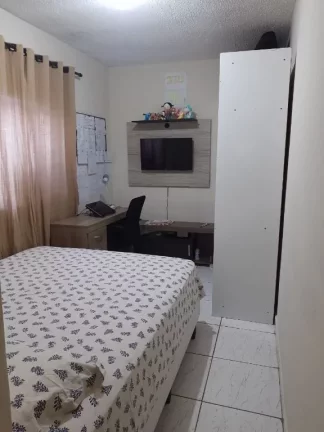 Imagem Casa à venda na Avenida Brasília, próxima ao mercado Nagumo