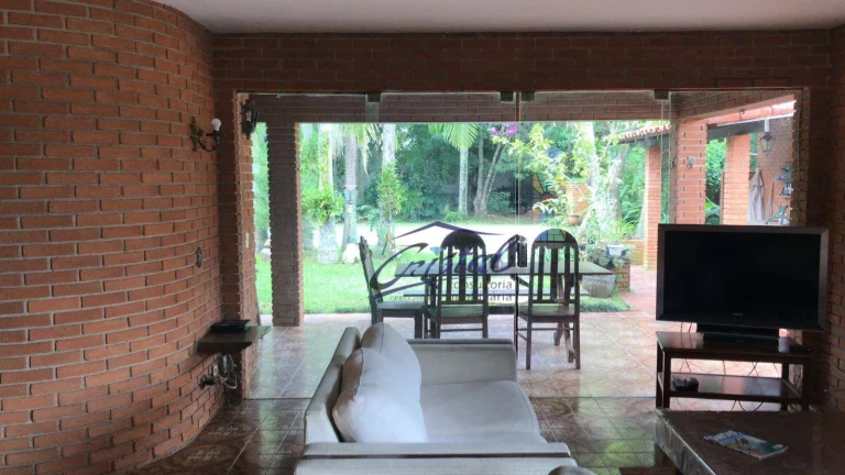 Imagem Casa com 3 quartos / suítes à venda, 250 m² - Jardim da Glória - Granja Viana - Cotia/SP