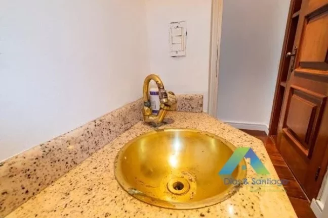 Imagem Apartamento à venda com 127m², 3 quartos e 2 vagas